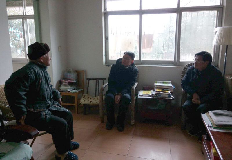 1517898198175070388.jpg 看望.jpg