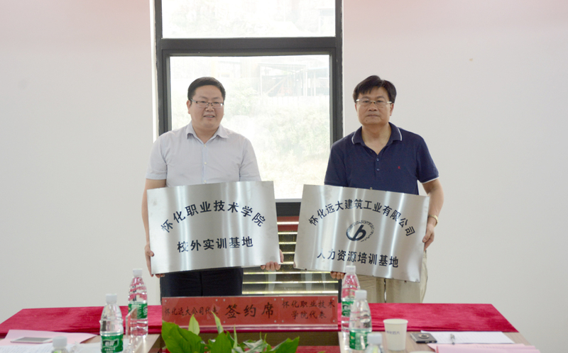 1526634585321059078.jpg DSC_1015.jpg