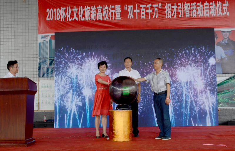 1527043893910072188.jpg DSC_1200.jpg