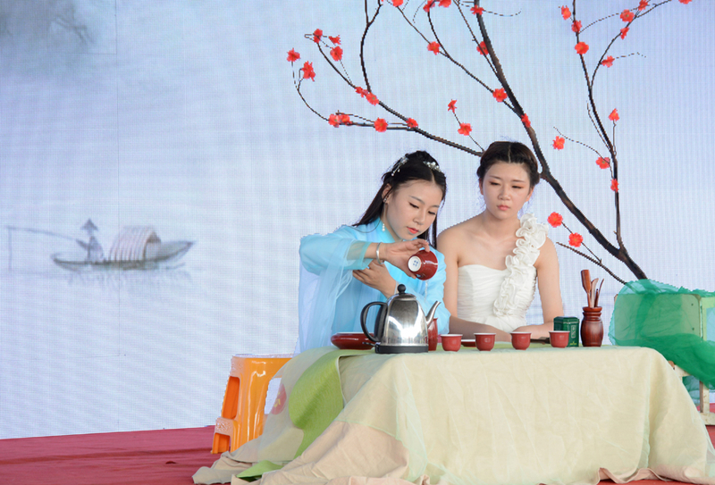 1527043928214088729.jpg DSC_1261.jpg