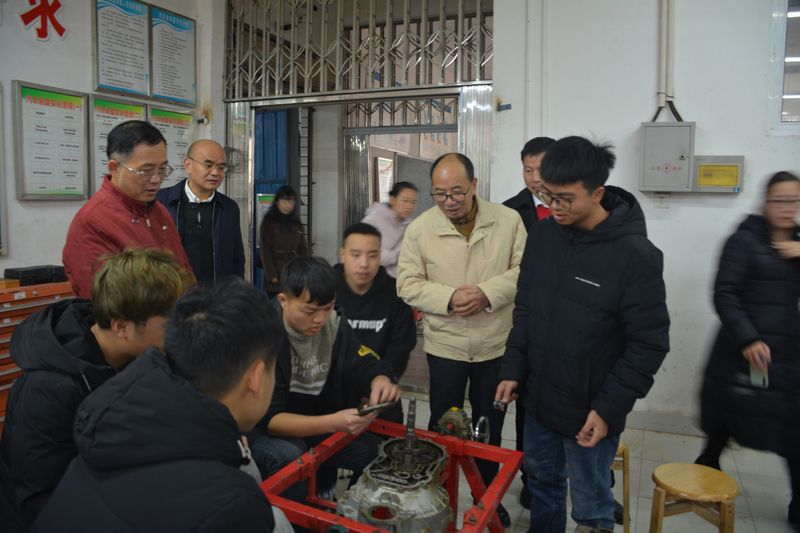 1608804225667064820.jpg DSC_6449.jpg